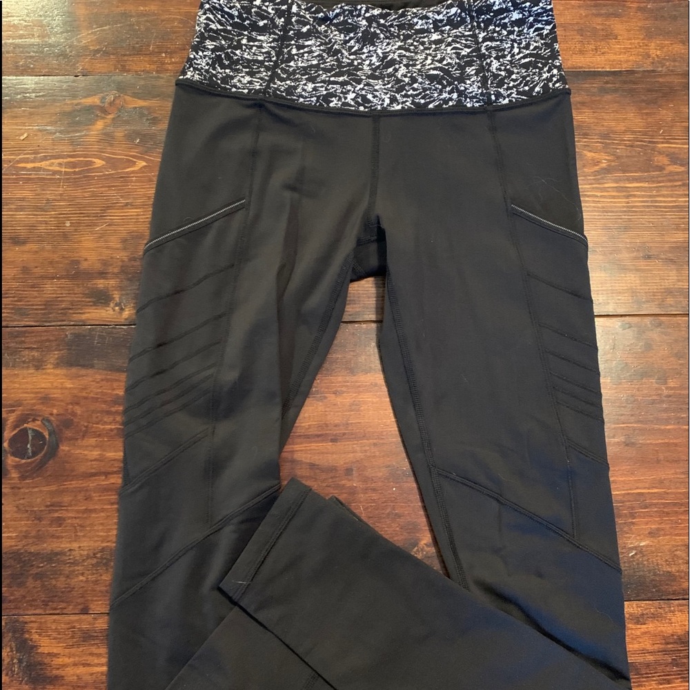 Lululemon Fresh Tracks Tight